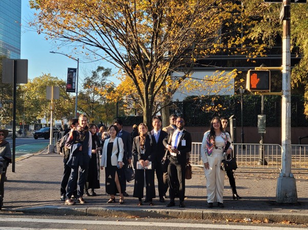 The Youth Champions for Disarmament on their way to the Permanent Mission of Germany to the United Nations.